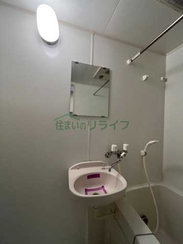 洗面設備　※参考写真です。別部屋になります。