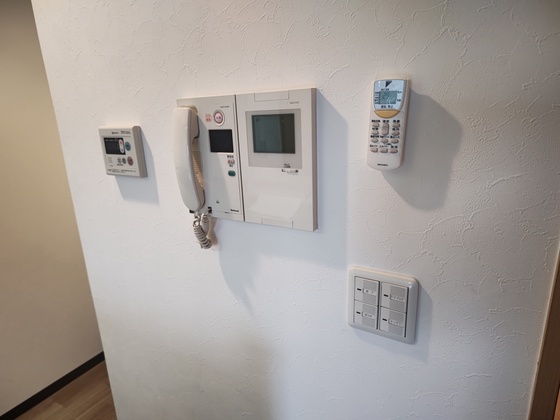 セキュリティ　※別号室の写真です
