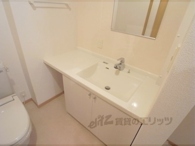 洗面設備　独立洗面台