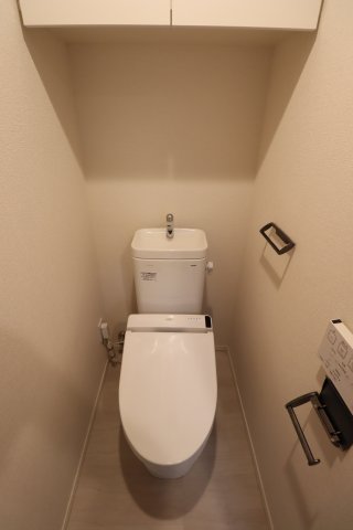 トイレ　清潔感のあるトイレです