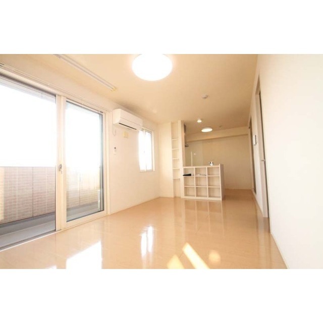 居室・リビング　※同タイプＡ２０２にて撮影（現況優先）