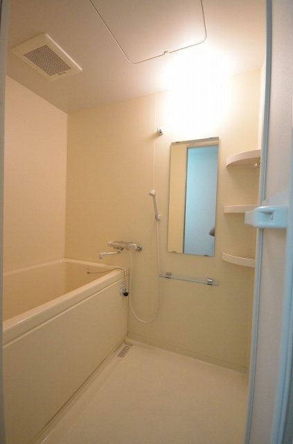 バス・シャワールーム　別号室の写真です