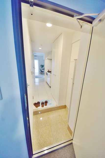 玄関　★お問い合わせはタウンハウジングまで★