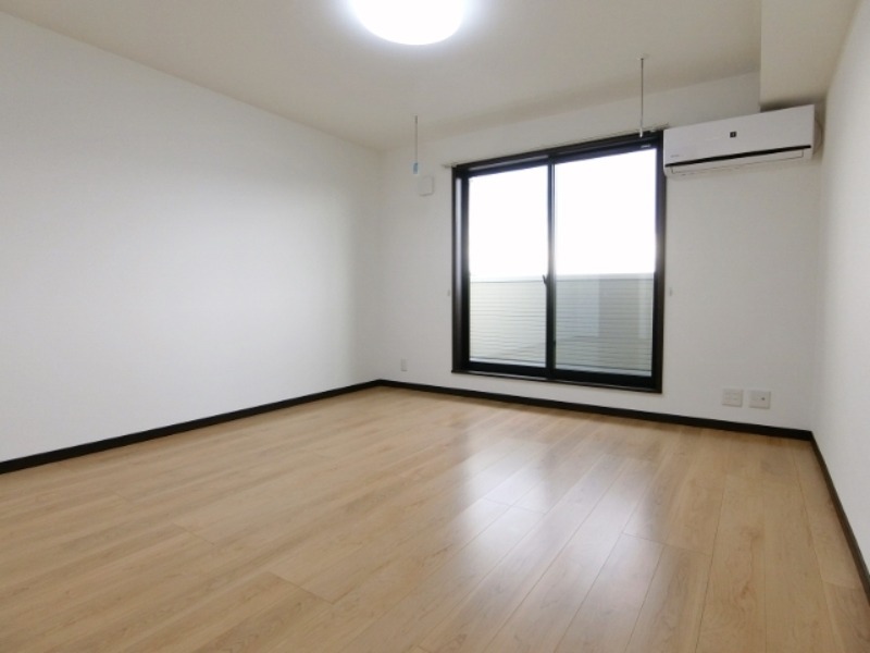 居室・リビング　図面と現状に相違がある場合には現状を優先