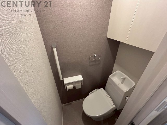 トイレ　温水洗浄便座付きでおすすめです！