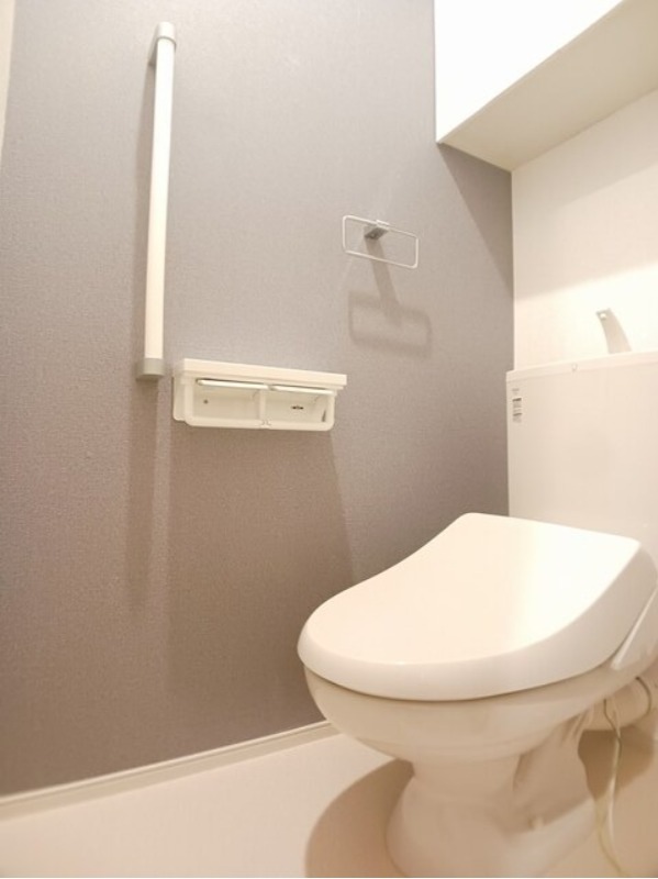 トイレ　図面と現状に相違がある場合には現状を優先