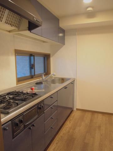 キッチン　★買い物施設充実の駅近物件★