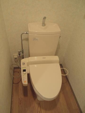 トイレ　★買い物施設充実の駅近物件★