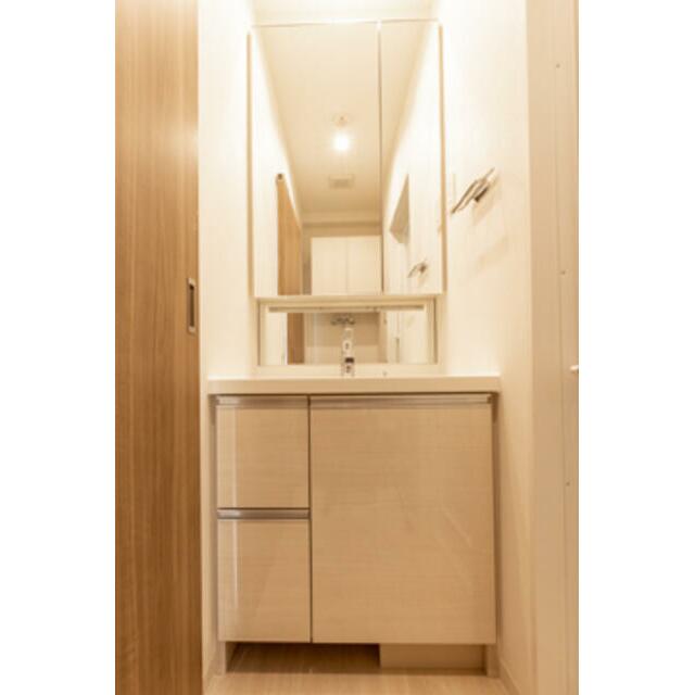 洗面設備　※同仕様写真含む