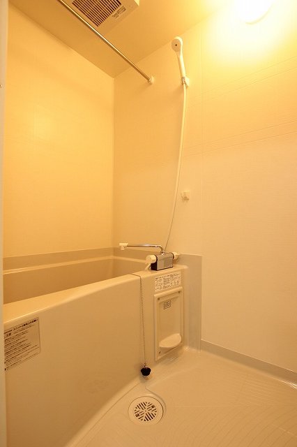 バス・シャワールーム　同物件別号室