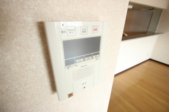 セキュリティ　※別号室の写真です。