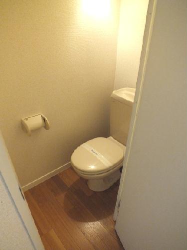 トイレ　バストイレ別