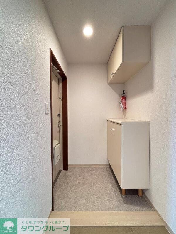 玄関　★お問い合わせはタウンハウジングまで★