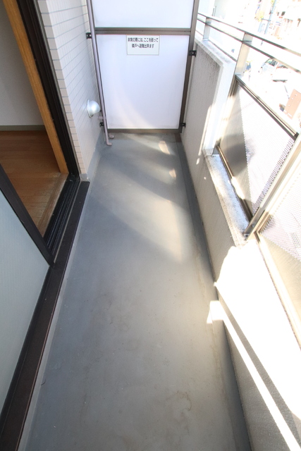 バルコニー　バルコニー