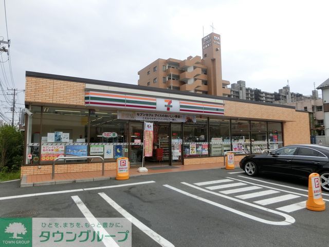 コンビニ　セブンイレブン船橋栄町店（コンビニ）まで490m