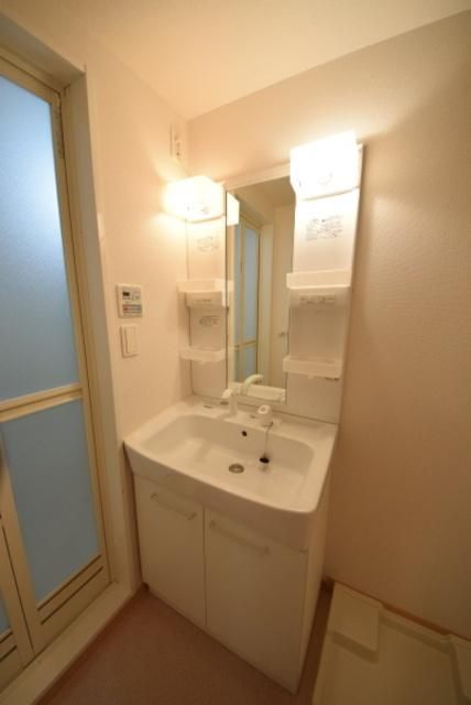 洗面設備　★独立洗面台★