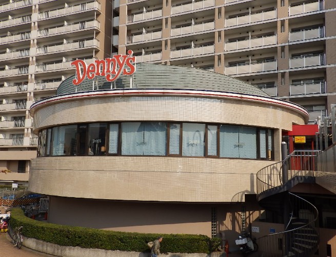 飲食店　デニーズ 勝どき店（飲食店）まで854m