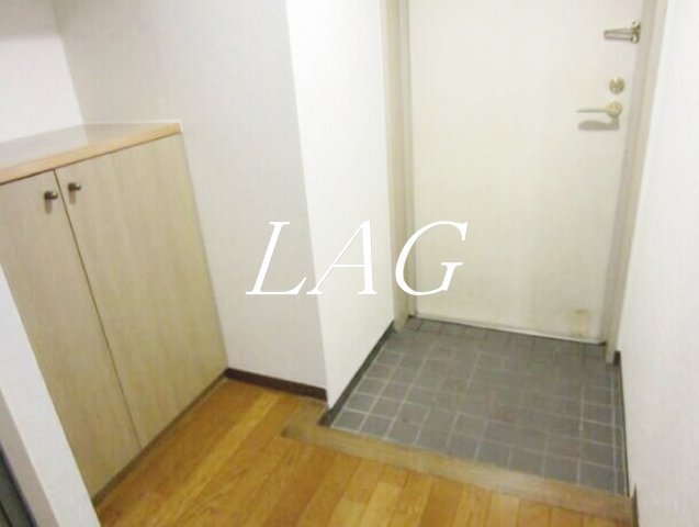 玄関　玄関です。