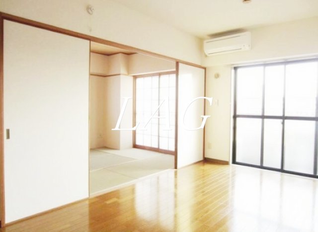 居室・リビング　洋室のお部屋です。