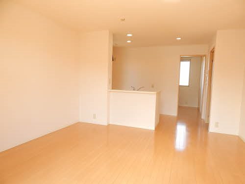 居室・リビング　※別号室の写真です。