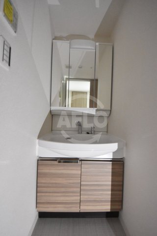 洗面設備　プレサンス京町堀　独立洗面台