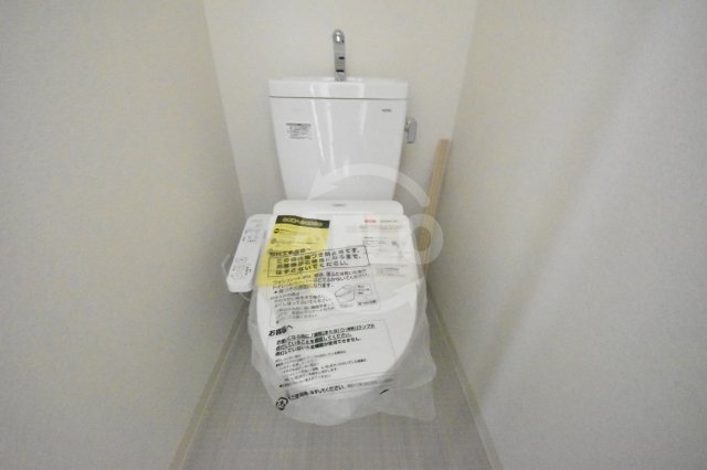 トイレ　プレサンス京町堀　トイレ