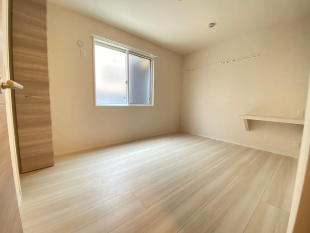 その他部屋・スペース　６．１帖洋室