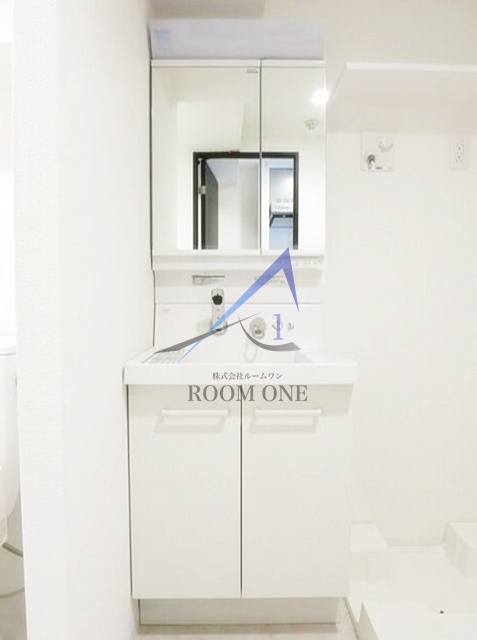 洗面設備　洗面台です。