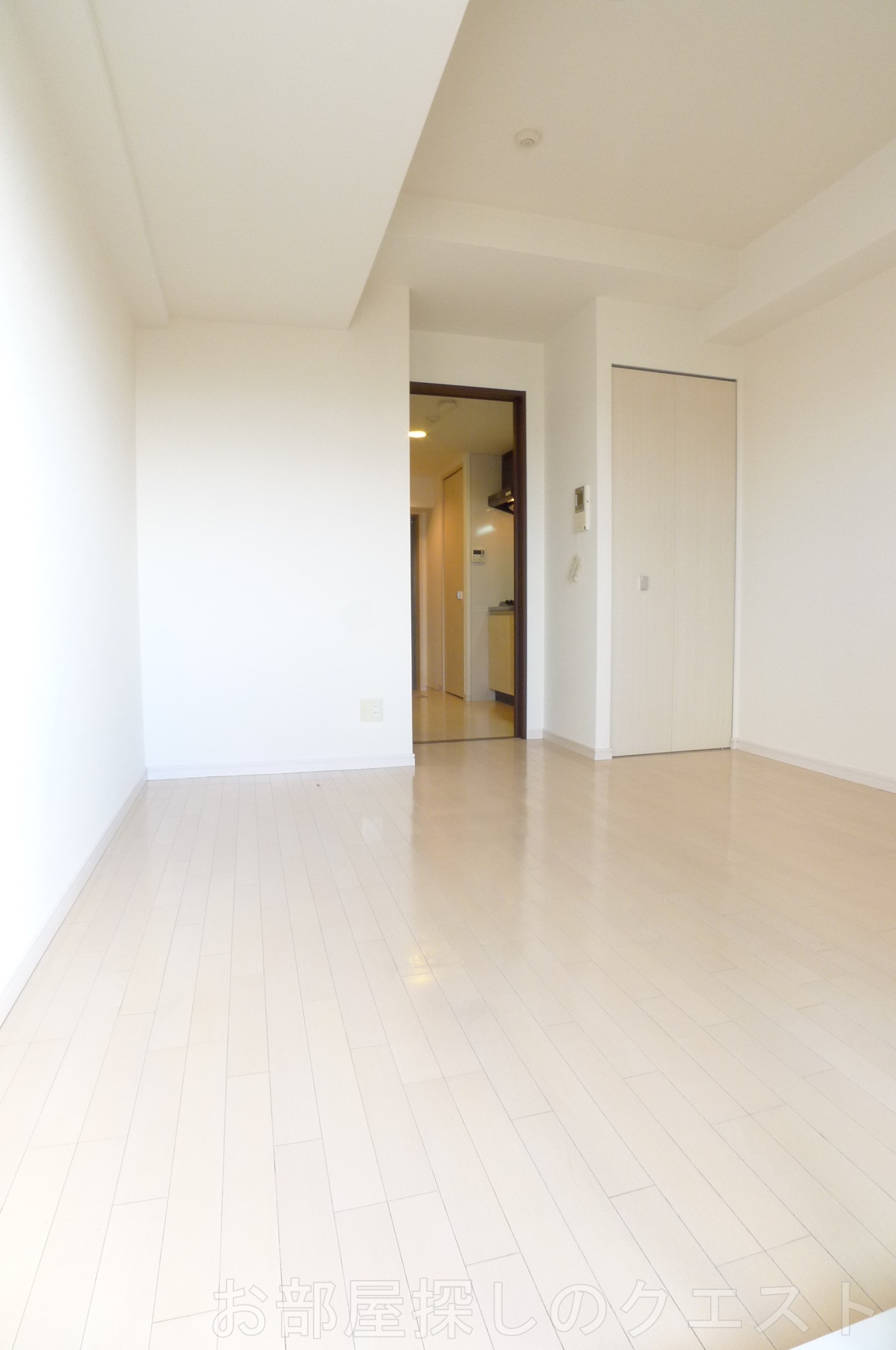 居室・リビング　（写真は同タイプ）