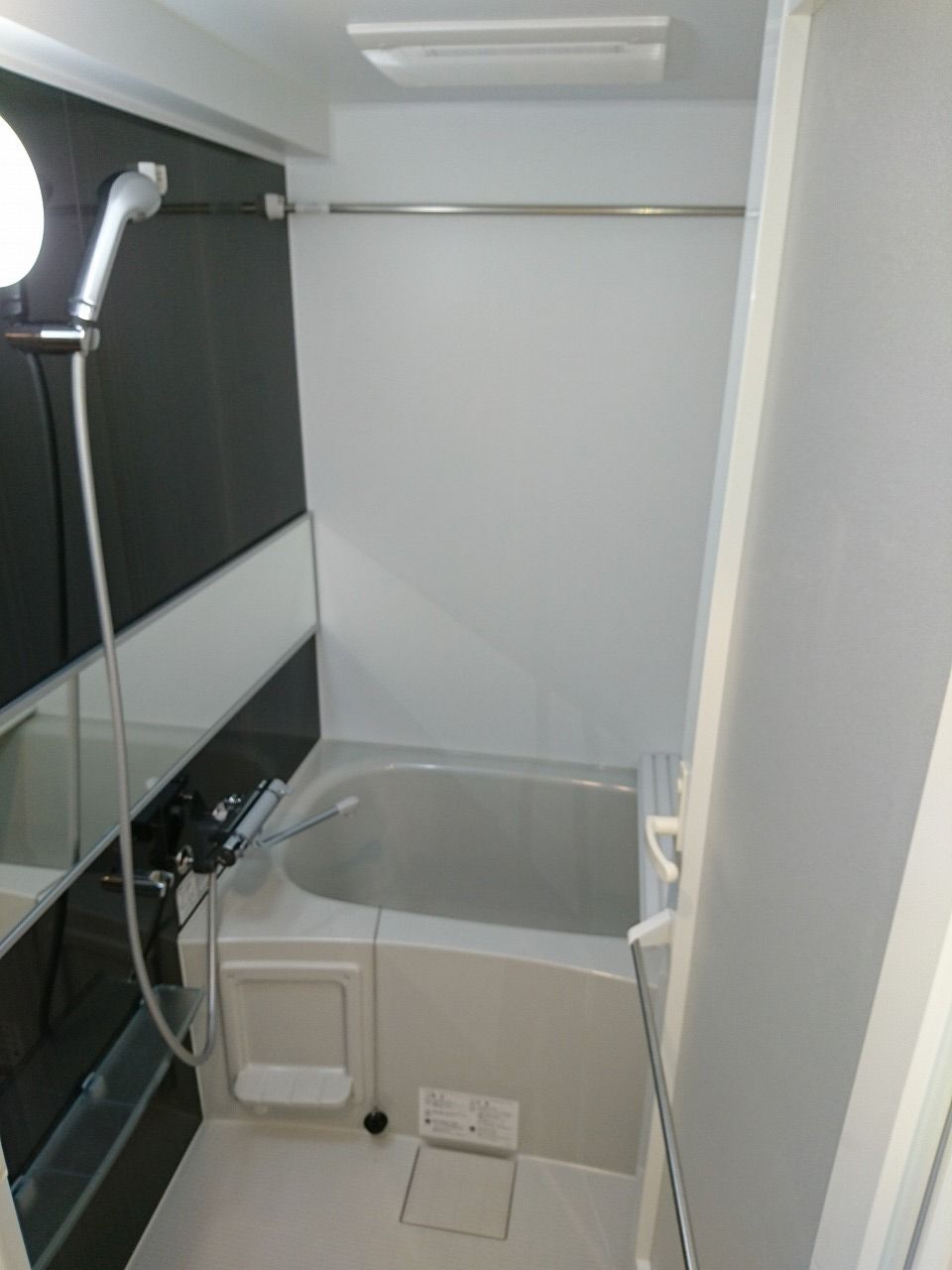 バス・シャワールーム　別号室類似
