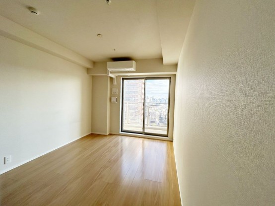 居室・リビング　＊同物件別部屋参考写真