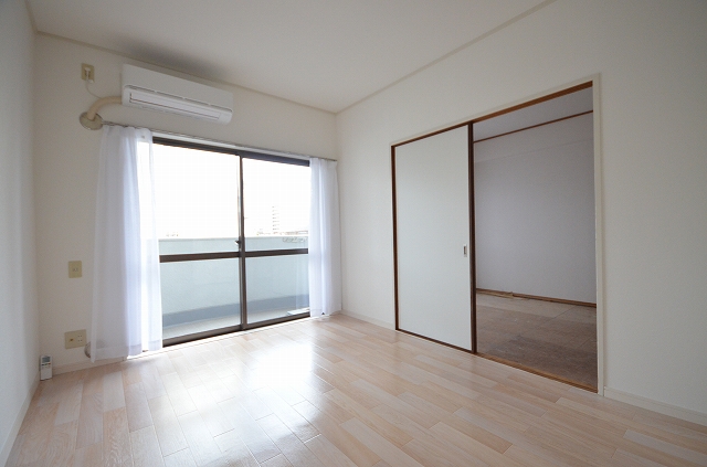 その他部屋・スペース　別号室の写真です（反転）