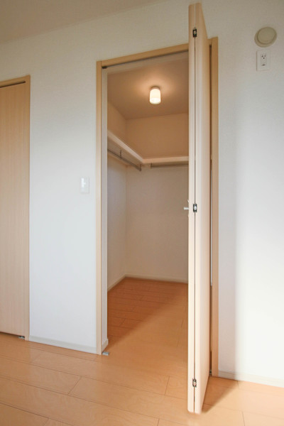 収納　同じ敷地内別なお部屋