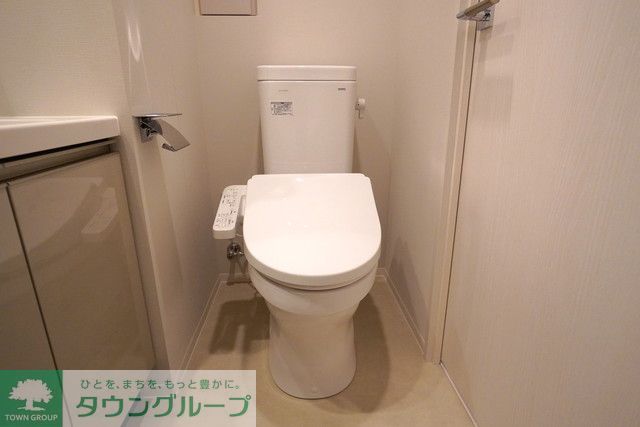 トイレ　※写真は同タイプ住戸です。