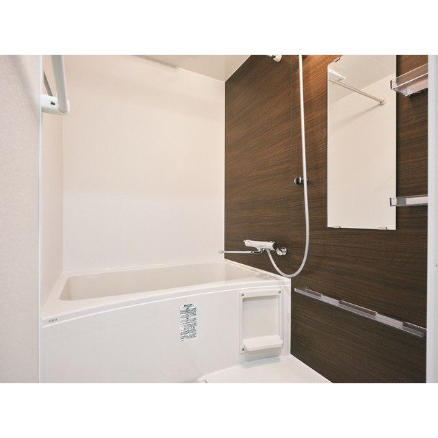 バス・シャワールーム　※別部屋写真、現況優先