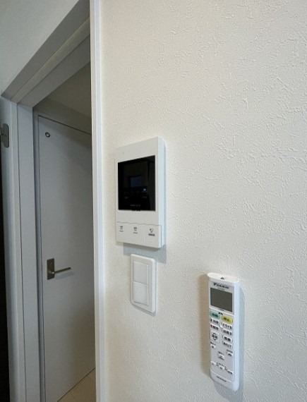 セキュリティ　モニター付きで安心ですね。