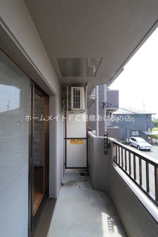 バルコニー　同型別部屋写真