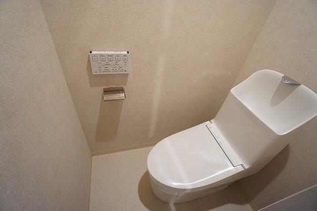 トイレ　別部屋参考写真