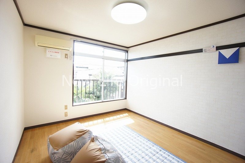 居室・リビング　モデルルーム仕様です。家具小物等は付きません☆