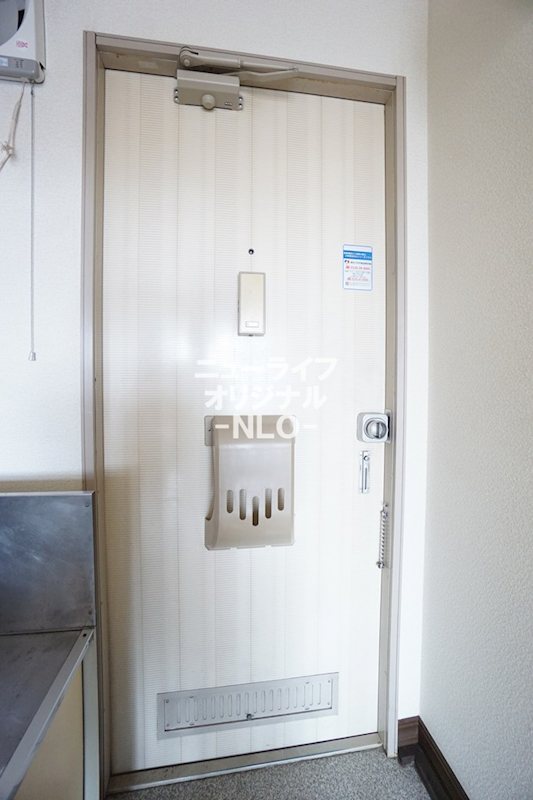 玄関　モデルルーム仕様です。家具小物等は付きません☆