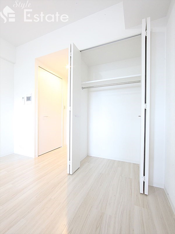 収納　クローゼット