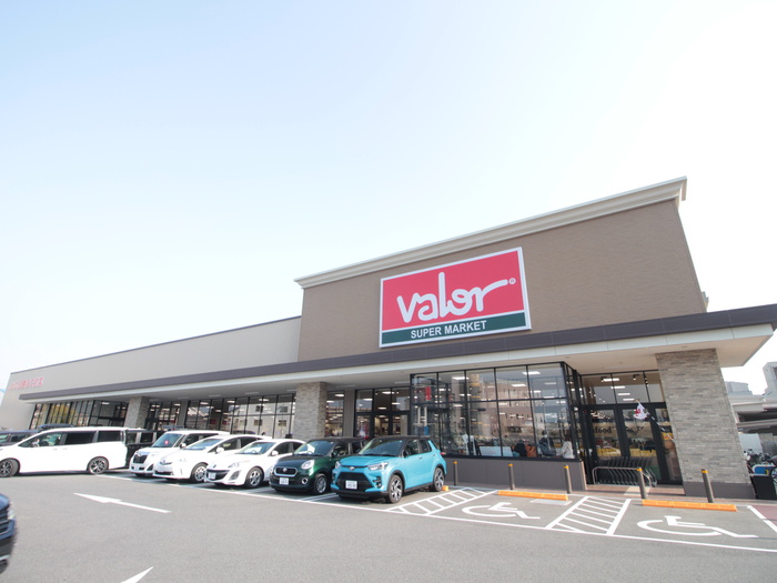 スーパー　バロー（スーパー）まで377m