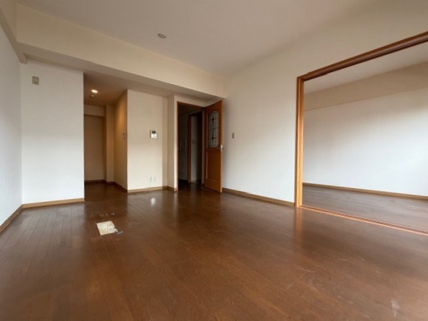 その他部屋・スペース　居室フローリング