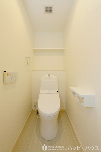 トイレ　※同タイプ別部屋のため、参考画像です。