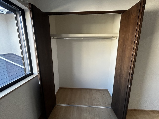 収納　ベットルーム　クローゼット付