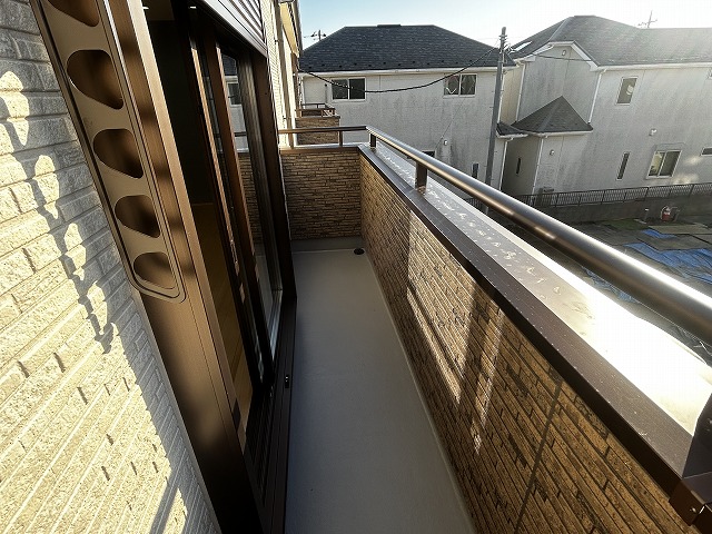 バルコニー　陽当たり良好のバルコニー