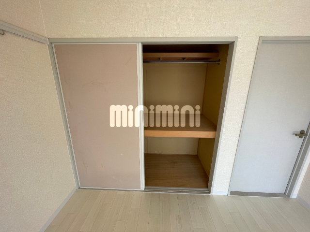 収納　２０２号室のお写真です。