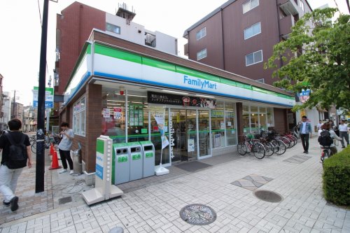 コンビニ　ファミリーマート 瑞光一丁目店（コンビニ）まで255m