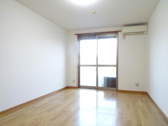 居室・リビング　洋室9.5帖