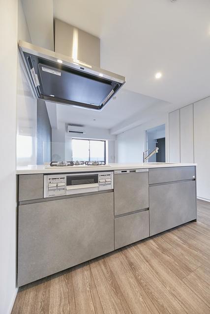 キッチン　※写真は同タイプ住戸です。